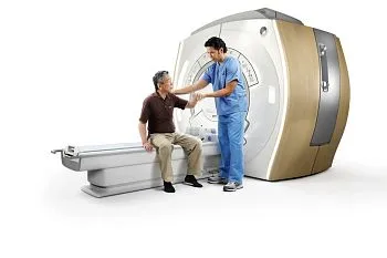 Магнитно-резонансный томограф GE Optima MR360